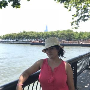 Meet your Posher, Stefanie